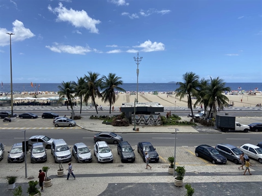 Rio117 - Charmant appartement met uitzicht op het strand in Leme
