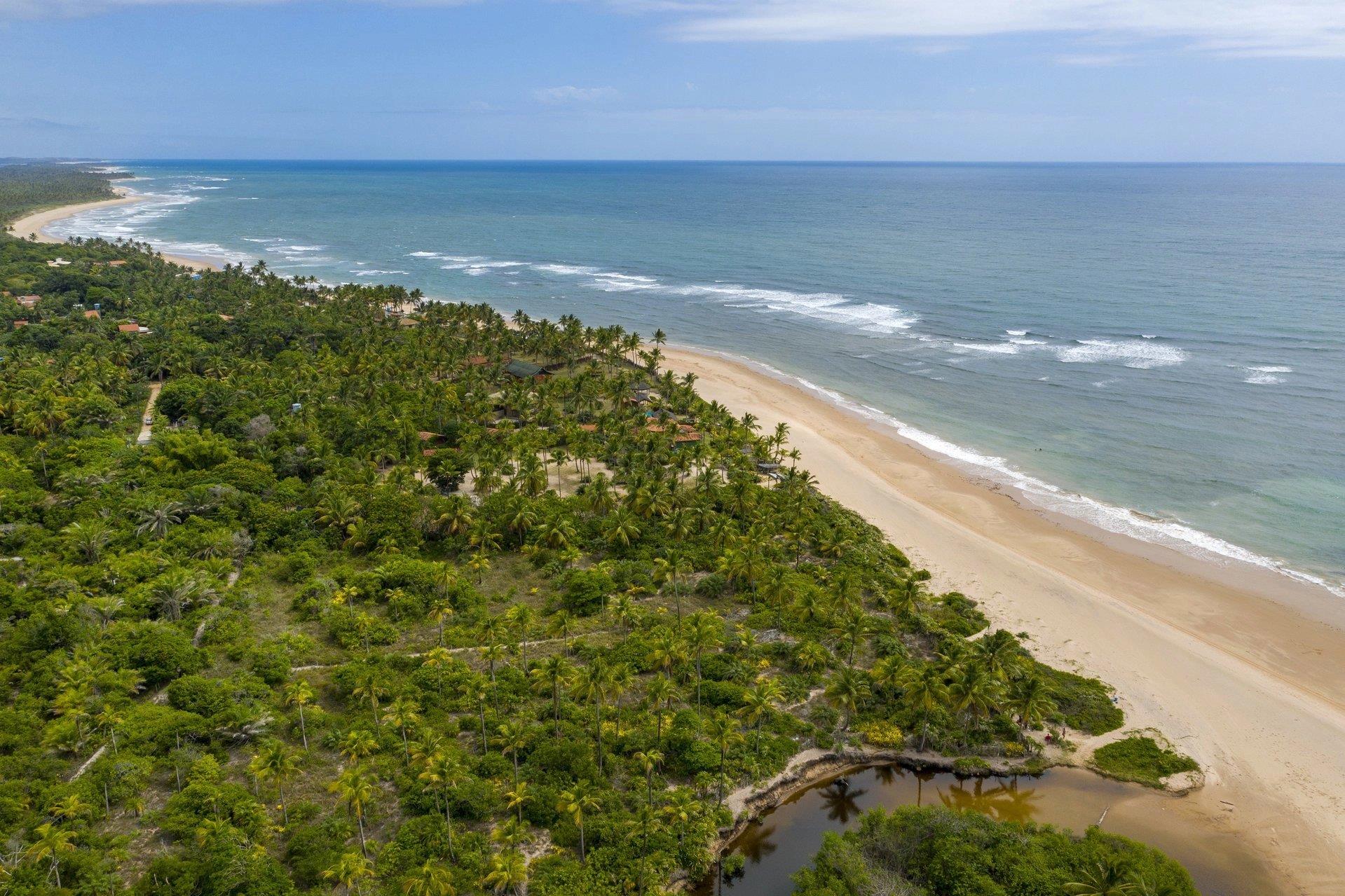 Bah751 - Land in Maraú