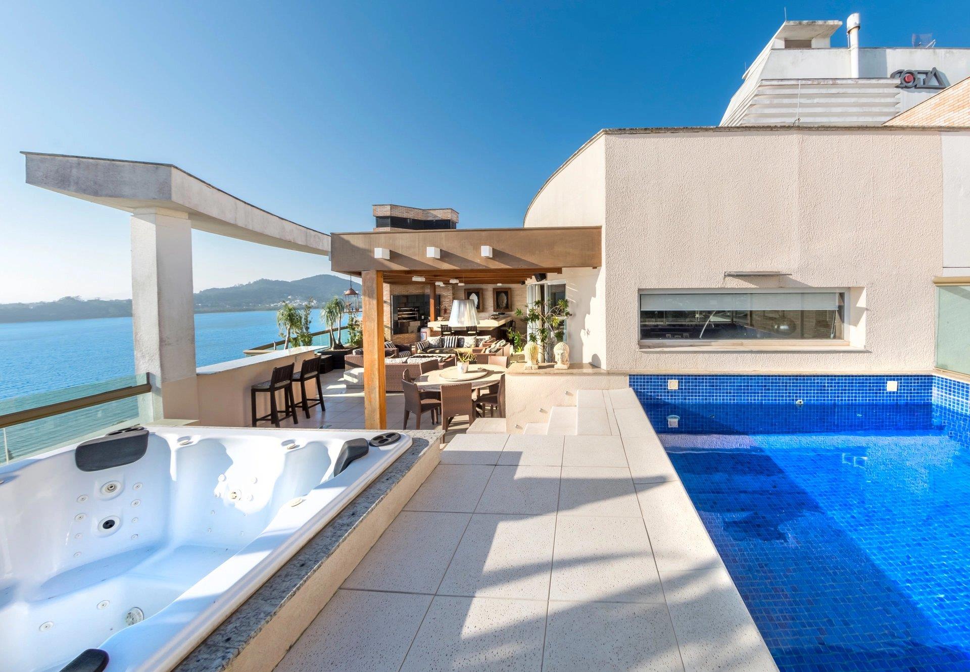 Flo021 - Penthouse in Florianópolis