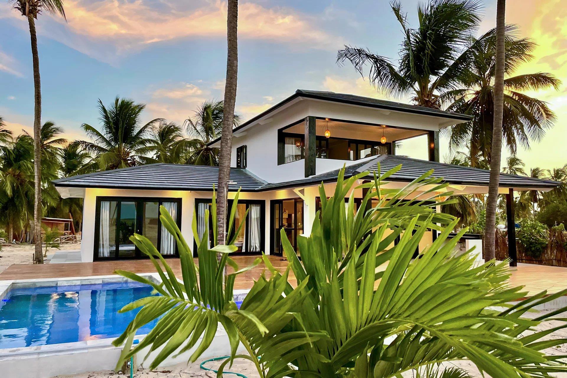 Cea062 - Beachfront 3 suites house in Itarema