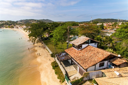 Buz200 - Hermosa casa de tres niveles en la Praia do Canto