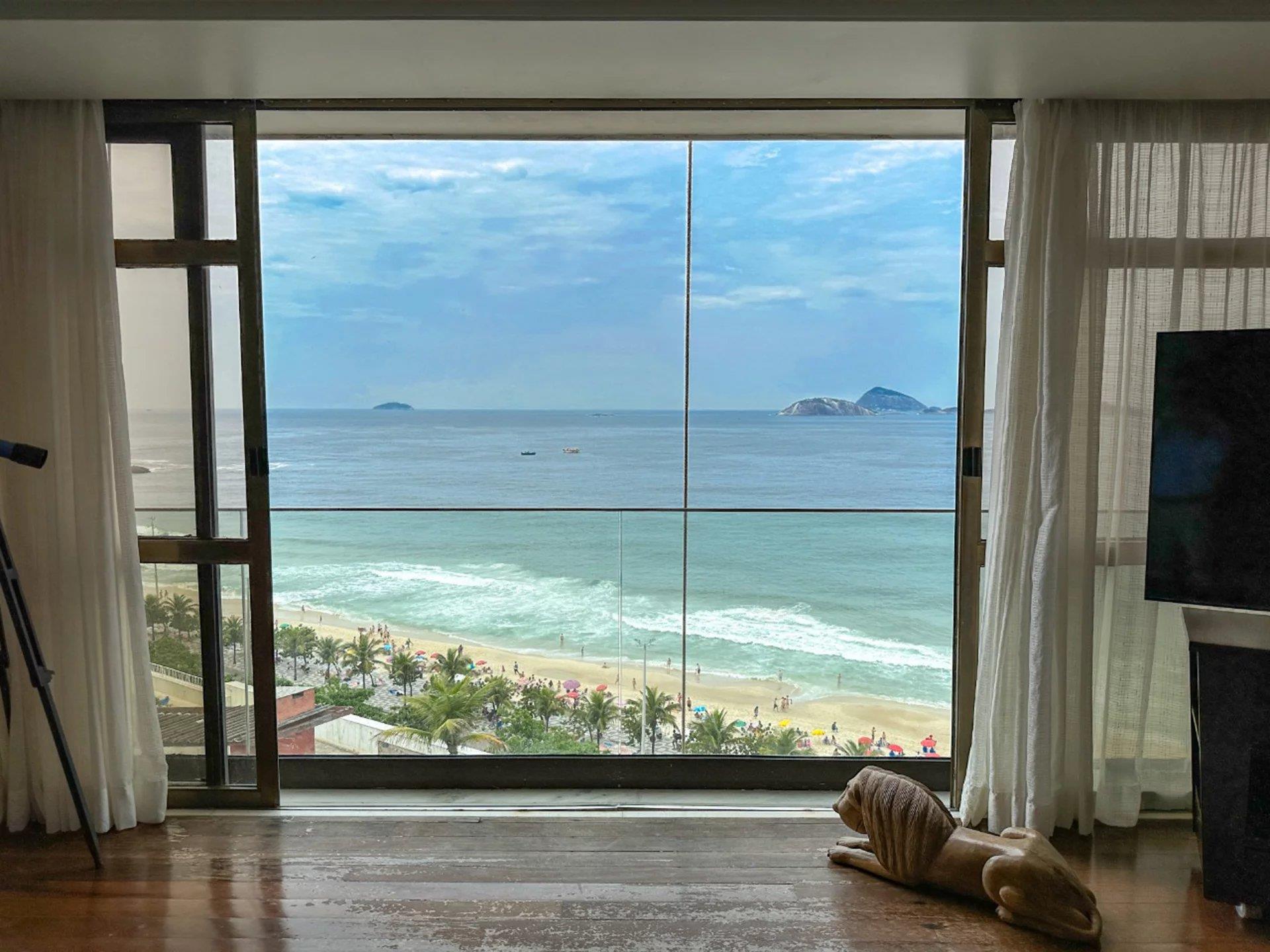 Rio249 – Seafront Apartment in Ipanema