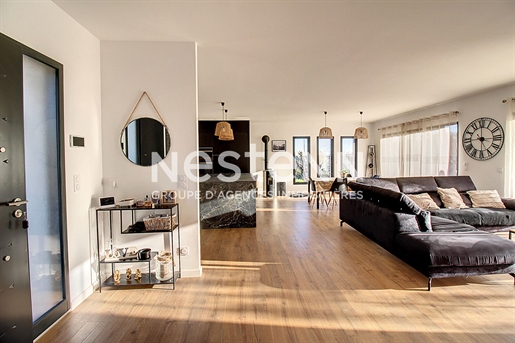 Exklusivität! Draguignan Modernes Haus 144 m² mit Grundstück von 894 m² Swimmingpool und Garage