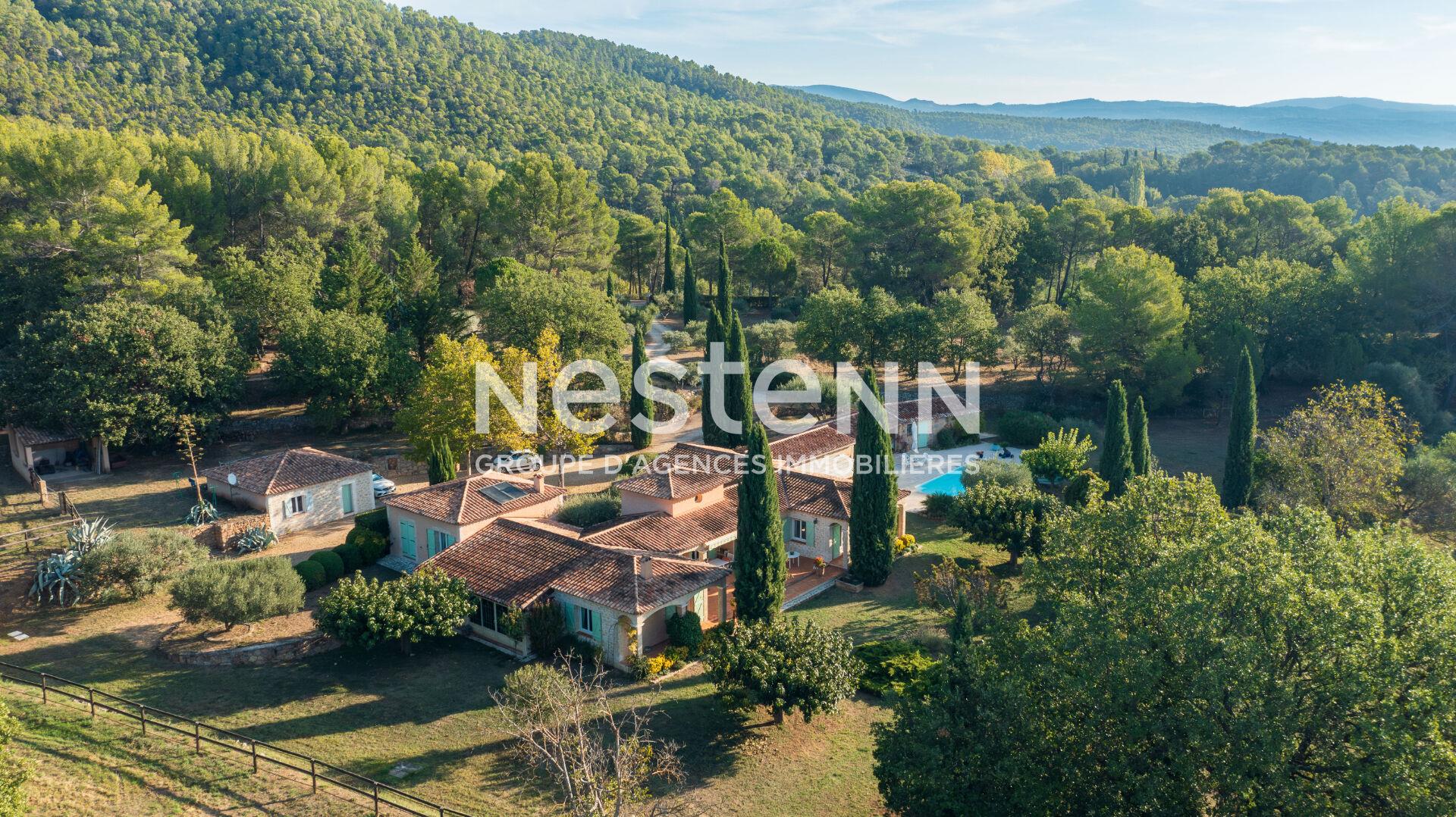 Maison Salernes 11 pièce(s) 310 m2