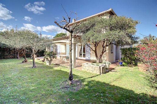 Exclusivity! Trans-En-Provence Villa 5 rooms 140 m² on 1800 m² of land with swimming pool