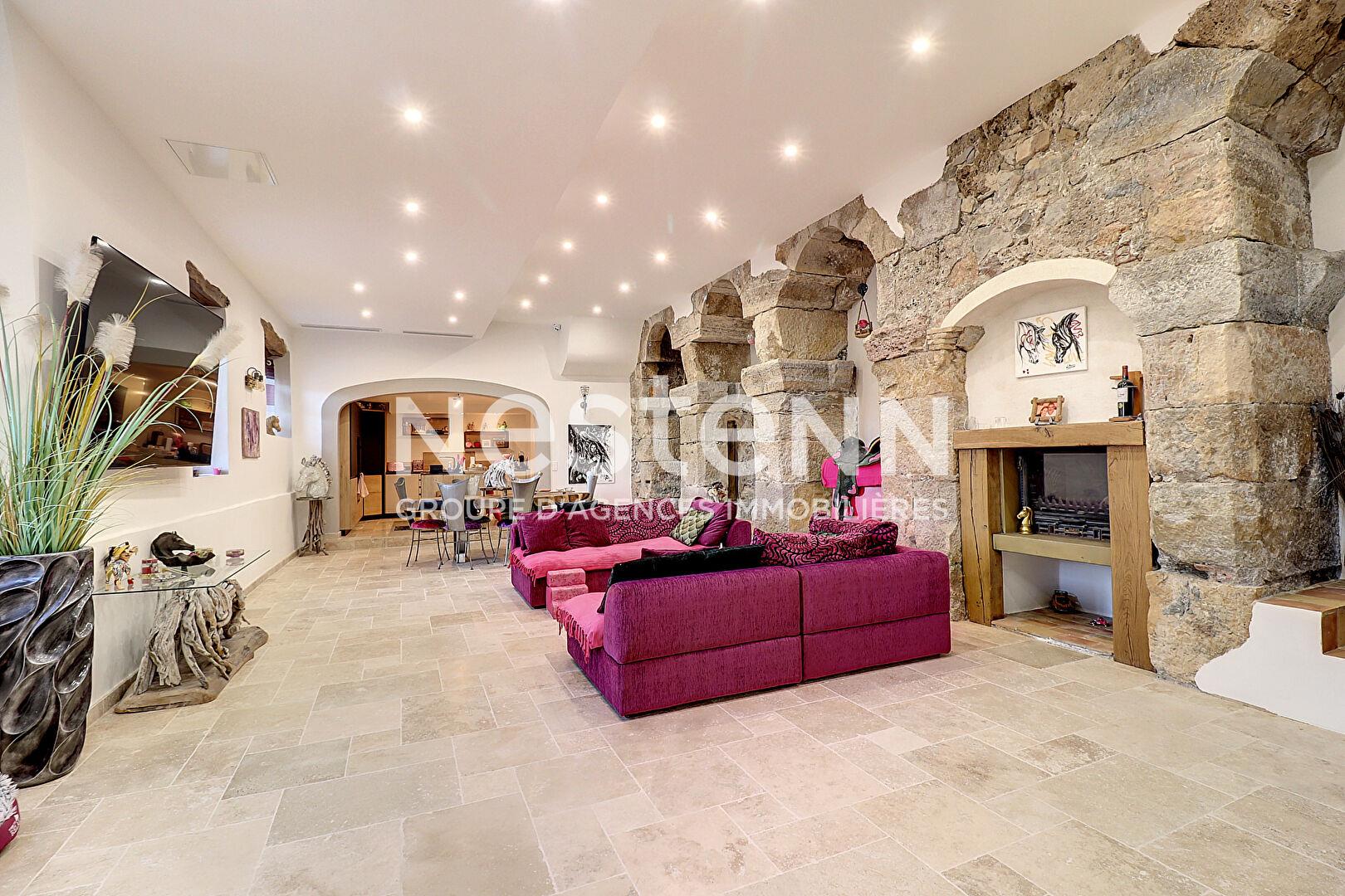 Maison Trans En Provence 5 pièce(s) 300 m2