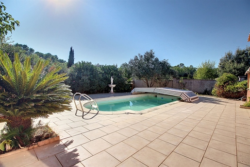 Exclusivité ! Le Luc En Provence villa de 119 m² avec Garage, Piscine, Panneaux Photovoltaiques