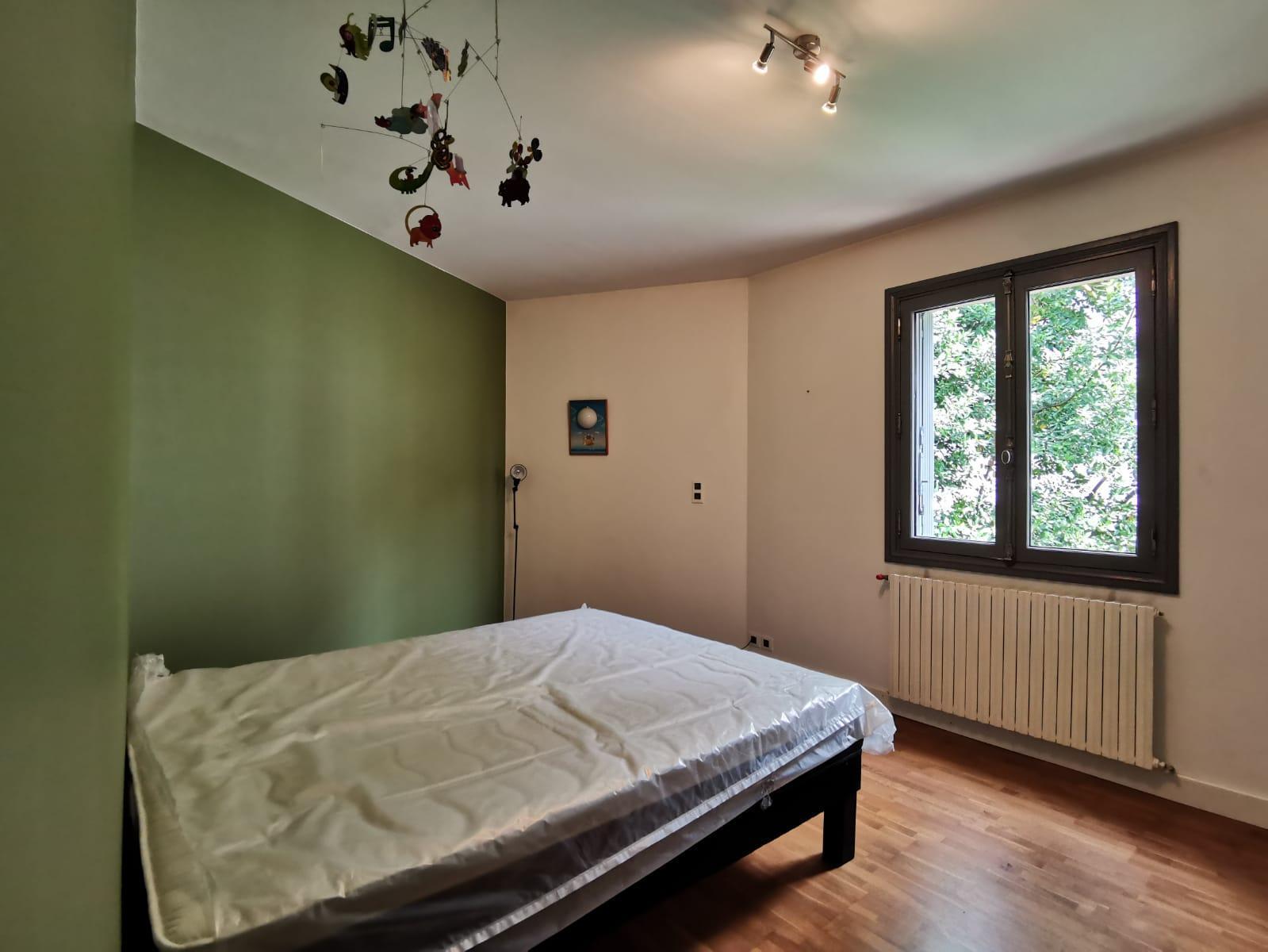Köp: Hus (07200)