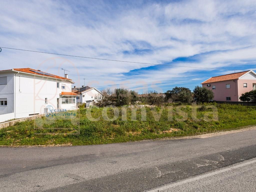 Bouwgrond / Oppervlakte met 1200m2 / Fátima