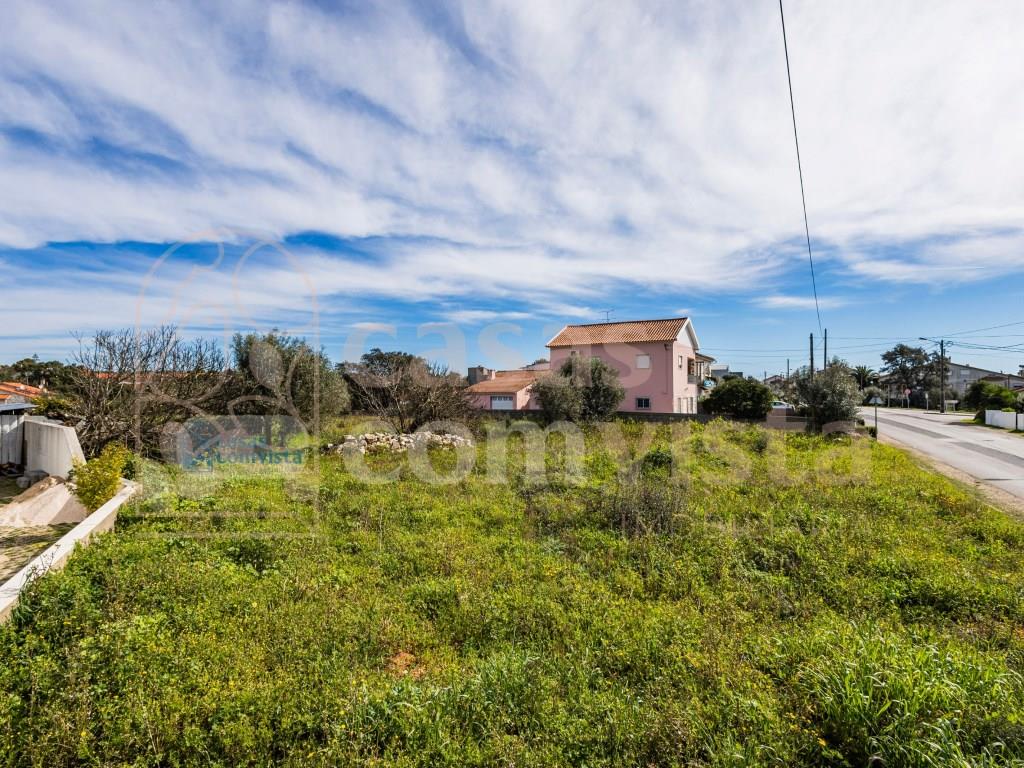 Bouwgrond / Oppervlakte met 1200m2 / Fátima