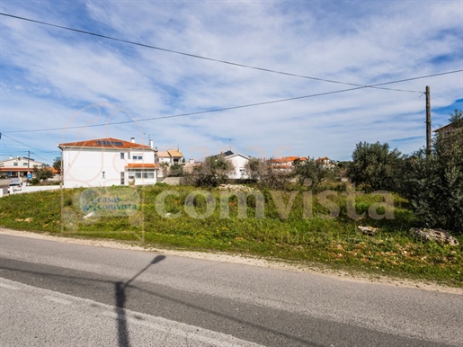 Land for Construction / Area with 1200m2 / Fátima