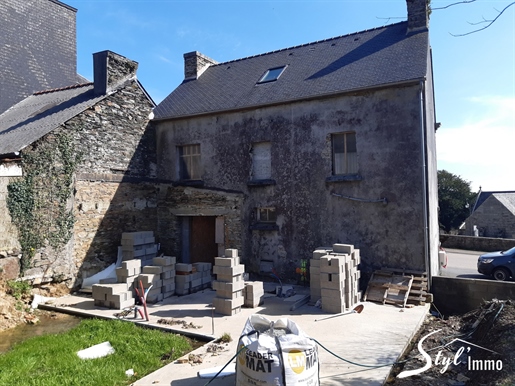 Stone house to finish renovating in Natural Park