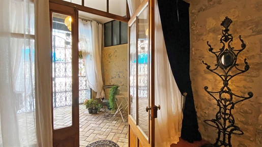 Avignon : Charming loft with loggia in the heart of the old city