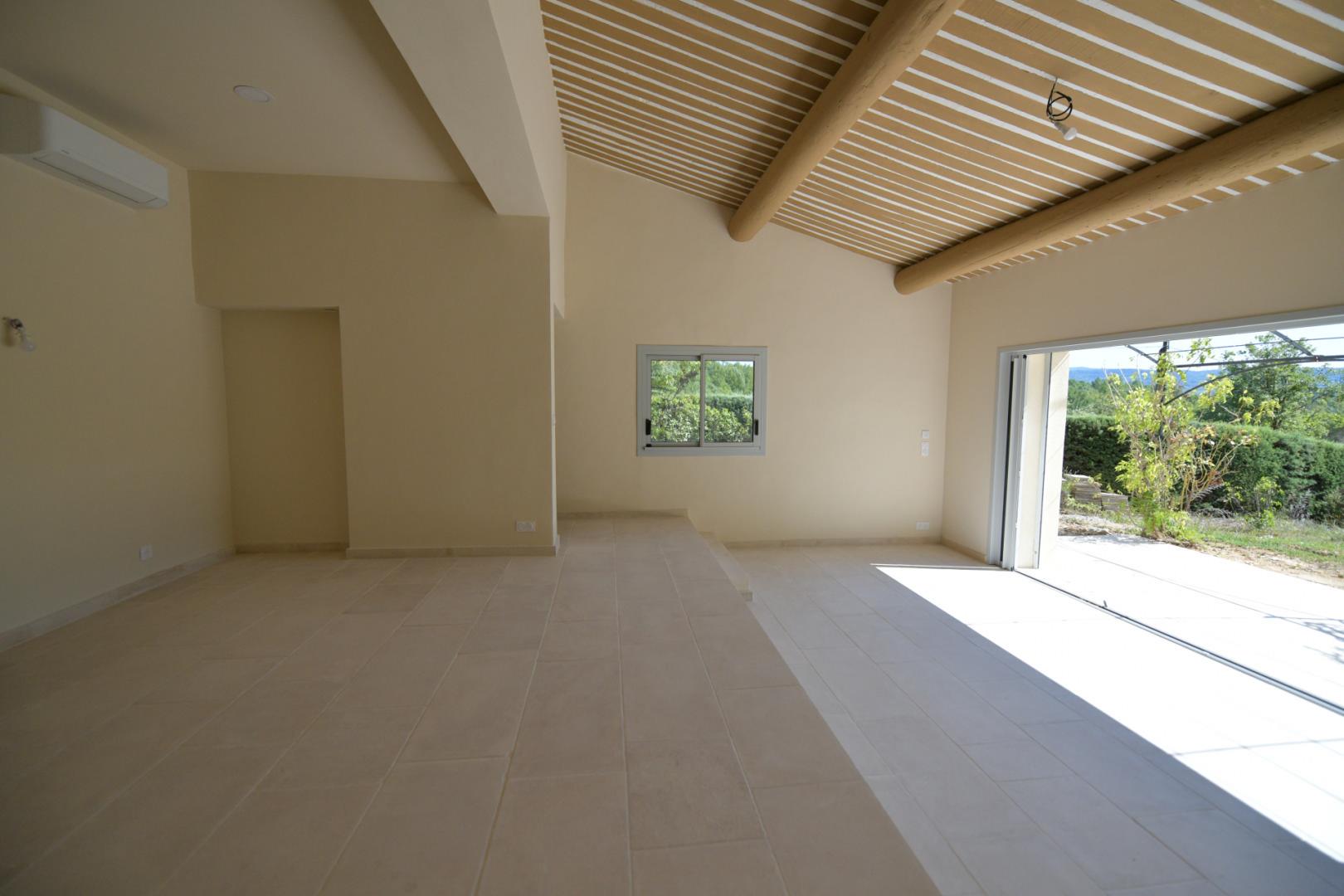 Compra: Vivenda (84220)