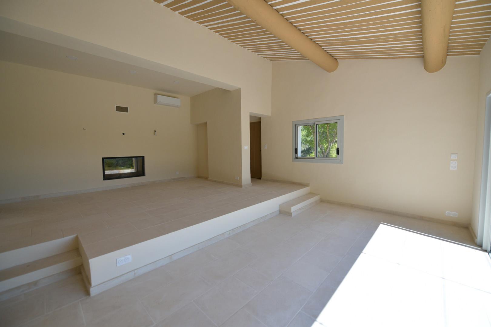 Compra: Vivenda (84220)