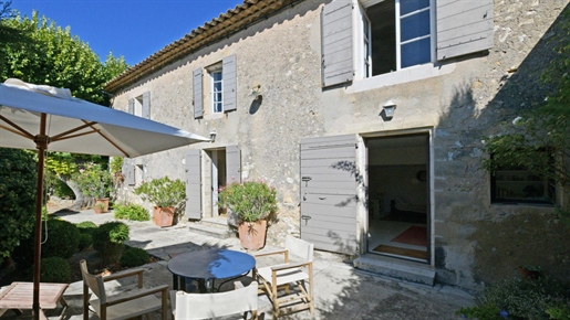Murs : charming farmhouse in the heart of the countryside