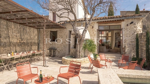 Picturesque village house with Provencal pool and panoramic view