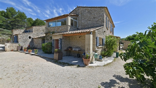 Stone farmhouse with swimming pool, view and outbuildings on approximately 1.5 hectares