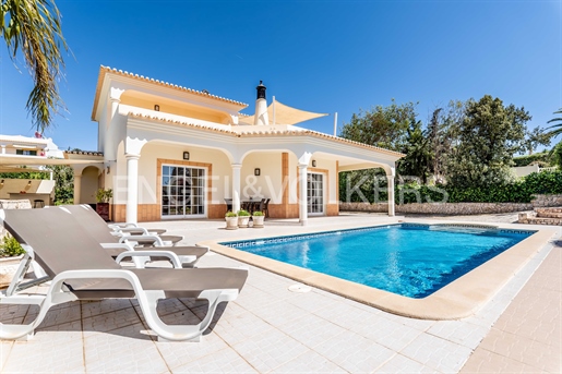 Villa 3+1 Br with pool in Sesmarias