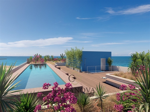 Appartement T4 toit terrasse vue mer avec piscine et jacuzzi