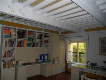 Appartement à vendre à San Giuliano Terme, rénové-Réf. Cyn01