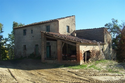 Bauernhaus/Landhaus zu verkaufen in Peccioli, Renovierung-Ref. Awm03