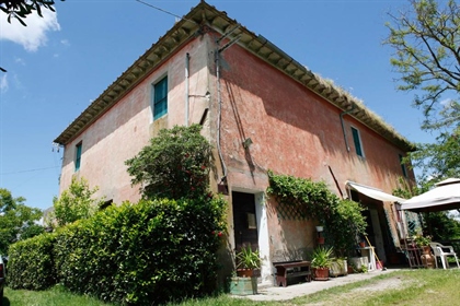 Landhaus zum verkauf in Crespina Lorenzana, zu restaurieren - Ref.