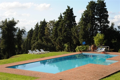 Villa for sale in Montopoli in Val d'Arno, renovated - Ref. Aab01