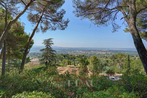 Aix en Provence - Mas avec une vue panoramique