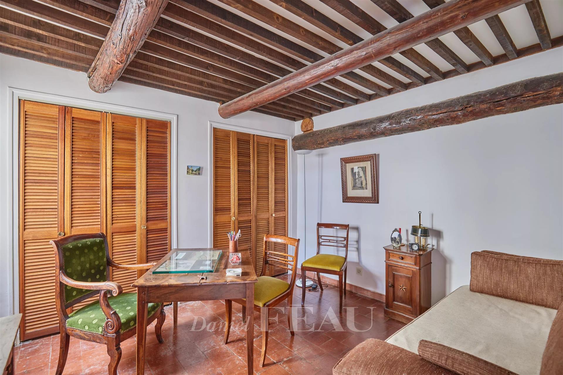 Aix-En-Provence – A superb duplex apartment with two terraces