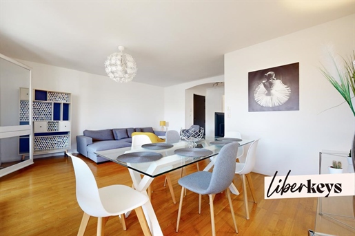 Apartment T4 of 92m² - Loggias - Traversant - 3rd arrondissement of Lyon - Rue Duguesclin