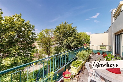 Top Floor Apartment Victor Hugo with a terrace of 18m2 without vis-à-vis