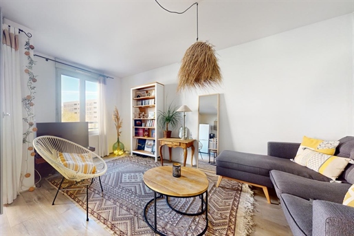 Appartement T3 de 72 m² avec balcon - Rue Coste - Quartier Croix Rousse/Cuire