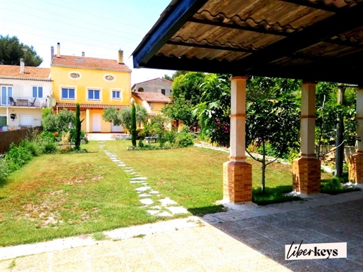 Quiet house Martigues T3 + T4 ideal for two families (5 bedrooms)