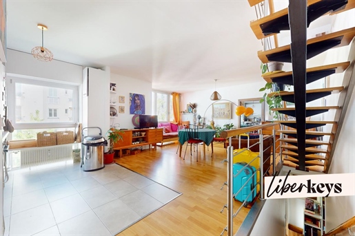 Triplex lejlighed på 62m² med terrasse på 30m² | 3 værelser | Rue Stendhal | Paris 20