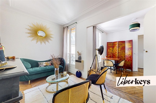 Pleasant 2-room apartment of 30m² | Turin Street | Paris 8th