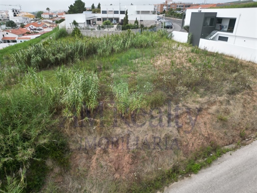 Plot Sale Lourinhã