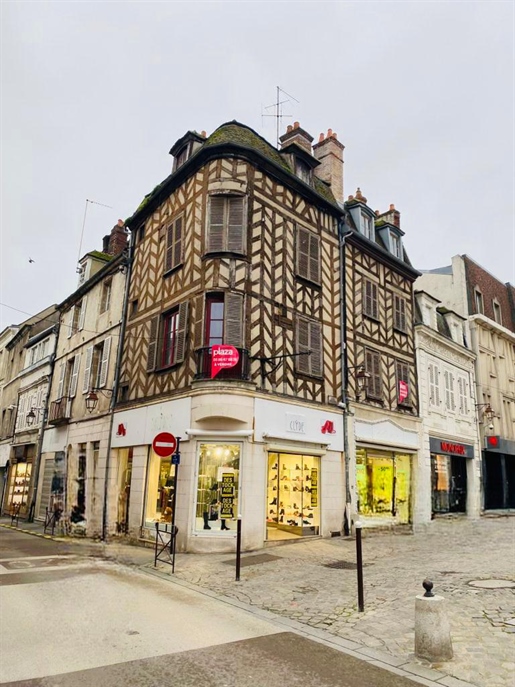 Immeuble Auxerre 13 pièce(s) 340 m2