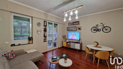Sale Apartment 83 m² - 2 bedrooms - Genoa