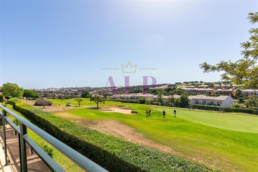 Apartment mit Panoramablick auf den Golfplatz in Boavista
