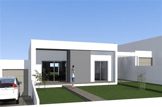 Detached House T4 in Casal dos Matos 