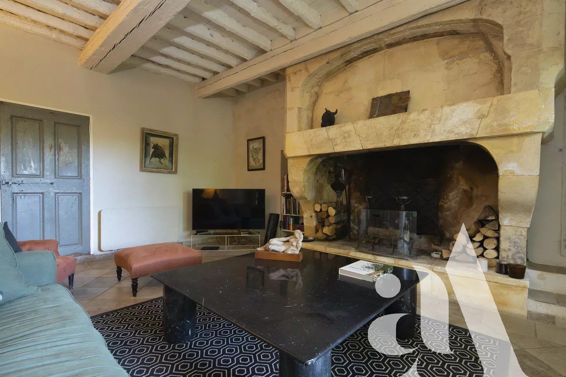 Paradou - Old Village House -