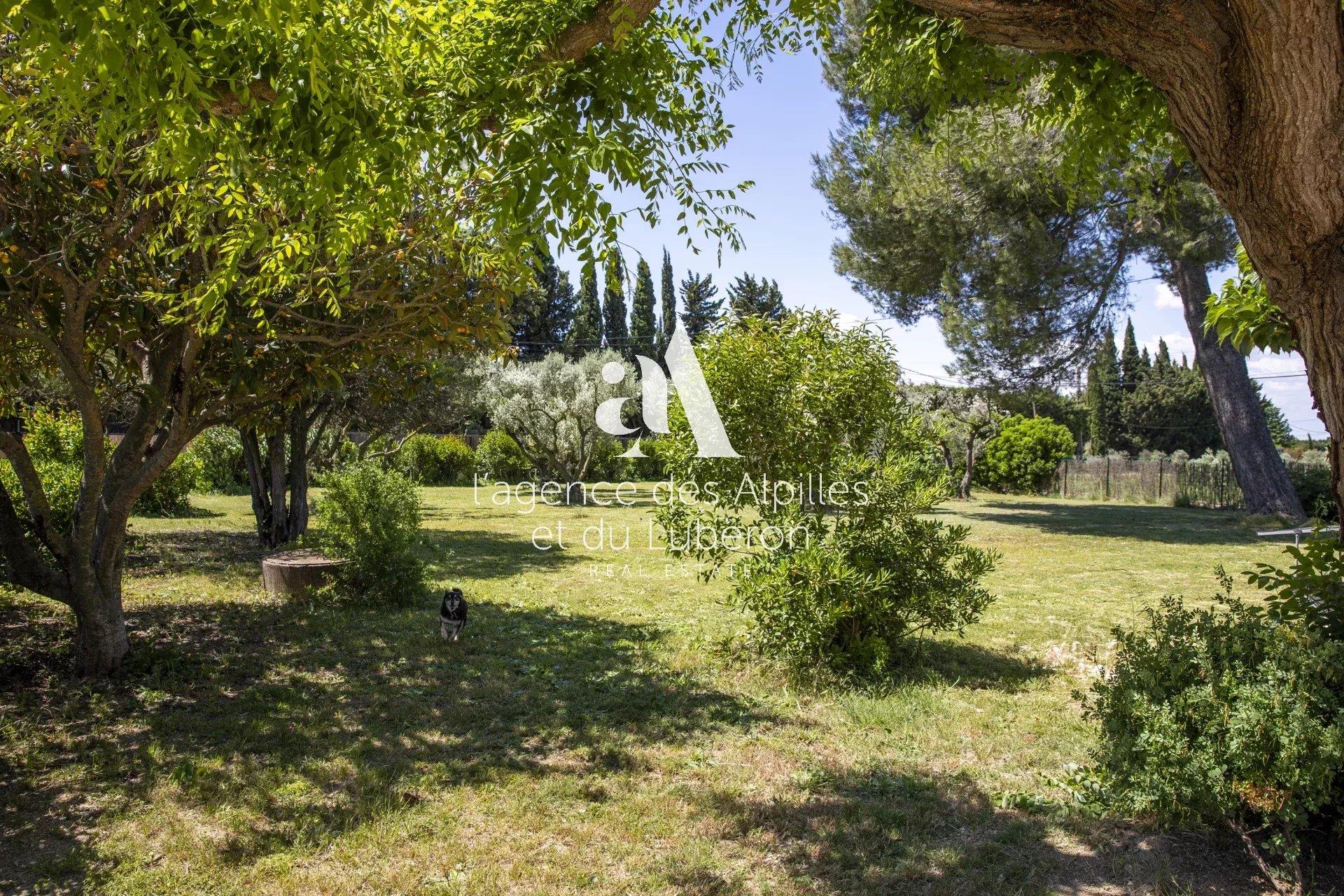 Fontvieille - Maison En Campagne