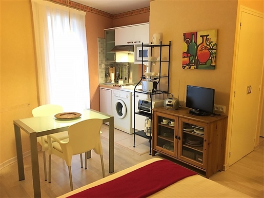 Studio 20m2 - Close to the thermal baths