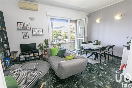 Sale Apartment 132 m² - 3 bedrooms - Genoa