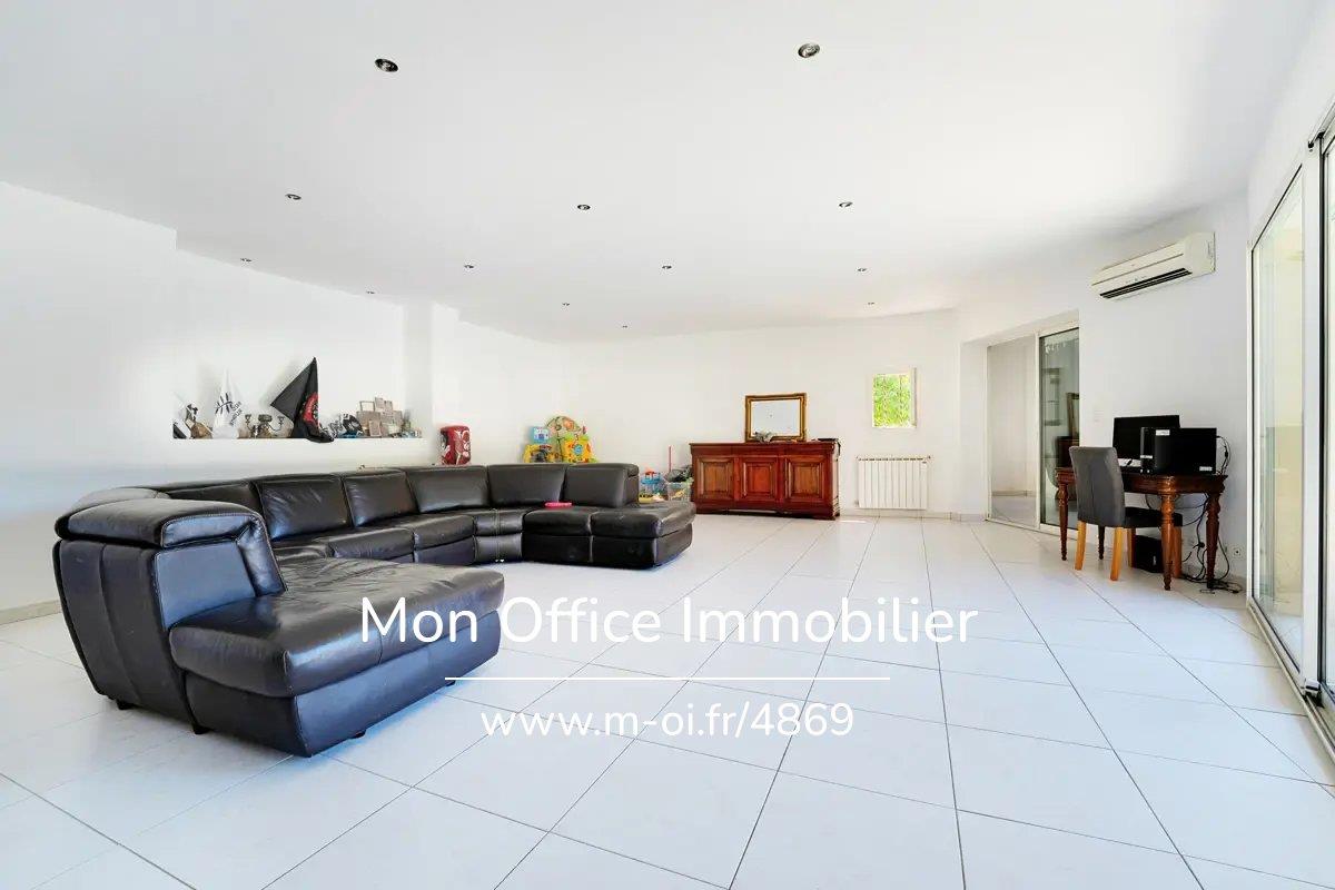Purchase: House (13600)