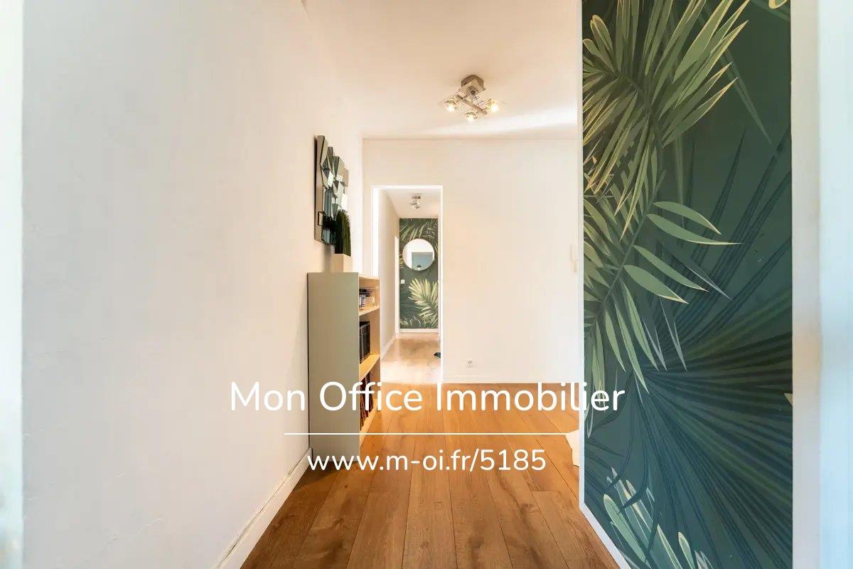 Purchase: Apartment (13100)