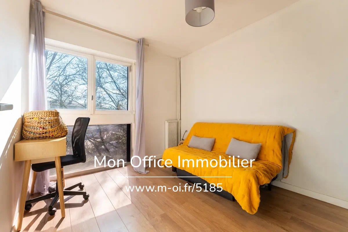 Purchase: Apartment (13100)
