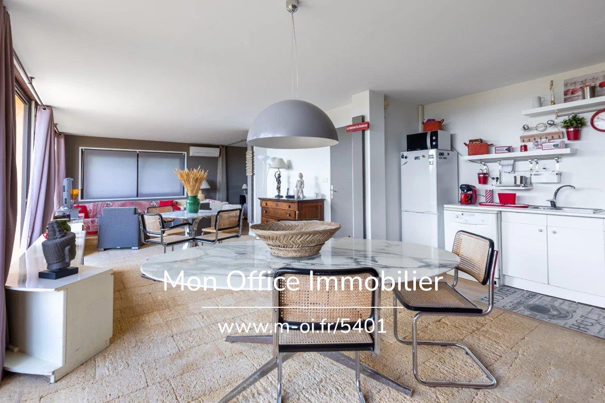 Purchase: House (13600)