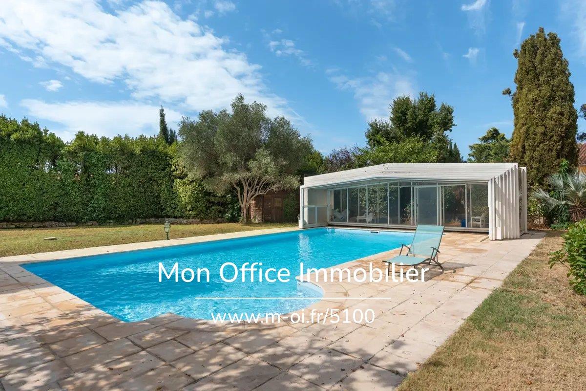 Purchase: House (13800)